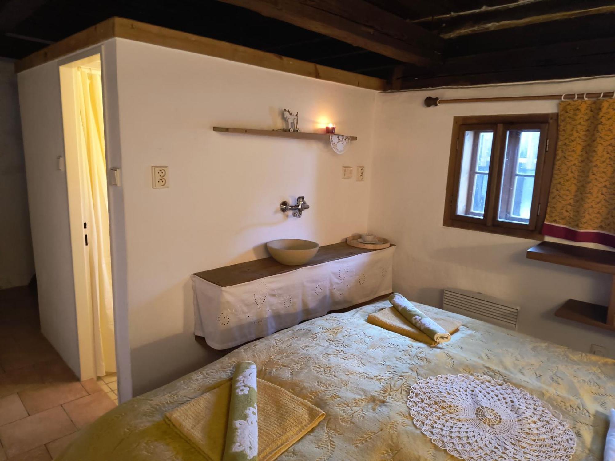 Apartment Chaloupka U Mostu Sv Jana V Centru Vodnan